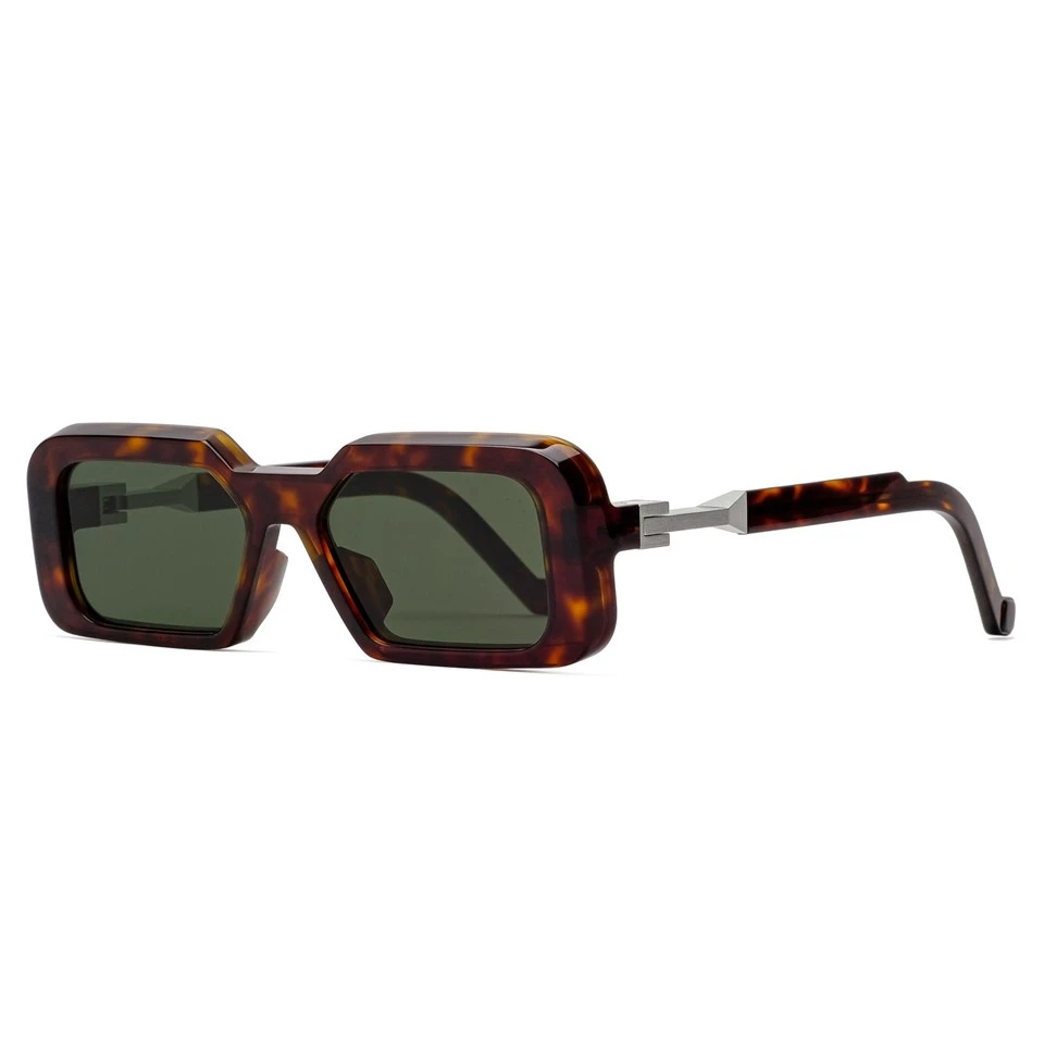 Trendige rechteckige Sonnenbrille